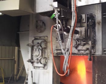 ���b�ڻ��D(zhu��n)�G�ϵ�PYROINC380LF, ���Ԅ�(d��ng)�M(j��n)���C(j��)��(g��u)